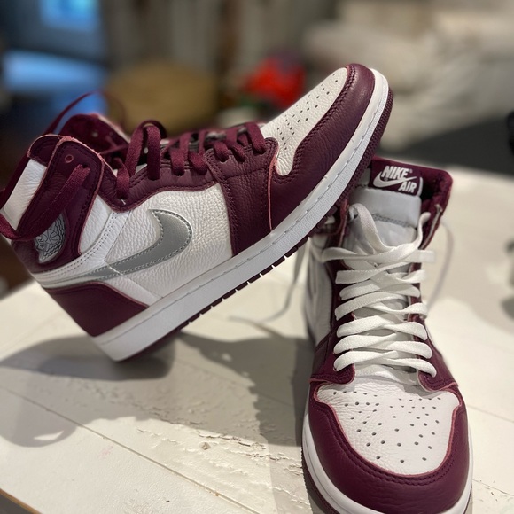 Nike Air Jordan Mid